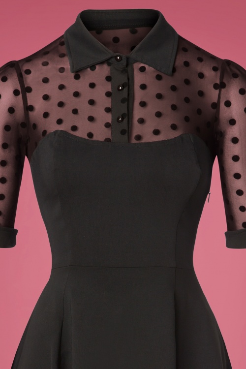 Collectif Clothing - Wednesday Polkadot Skater Dress Années 50 en Noir 3