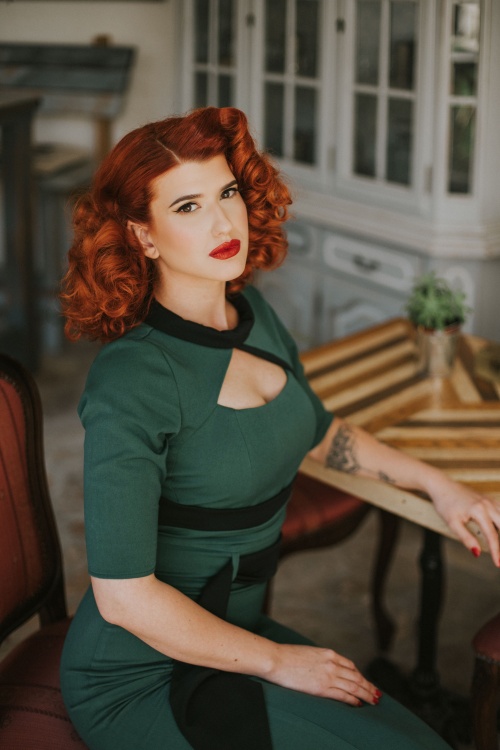 Miss Candyfloss - 50s Belinda Gia Wiggle Pencil Dress in Emerald 4