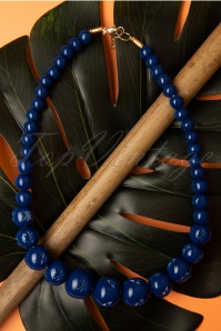 Splendette - TopVintage Exclusive ~ 40s Twilight Carved Beaded Necklace in Midnight Blue
