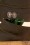 Splendette - TopVintage Exclusive ~ Fern Carved Hoop Earrings Années 40 en Vert 2