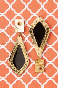 Louche - 50s Naomi Earrings in Black and Gold 3