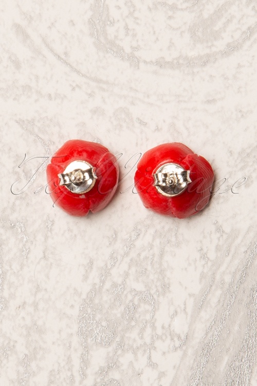 Hop Skip And Flutter - 60s Porcelain Poppy Stud Earrings in Red 3