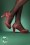 Bettie Page Shoes - Joan Pumps mit T-Strap in Burgund 4