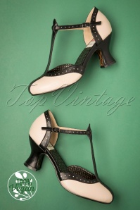 Bettie Page Shoes - Lilyan T-Strap Pumps Années 50 en Noir et Crème  2