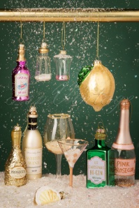 Sass & Belle - Pink Gin Bauble  4
