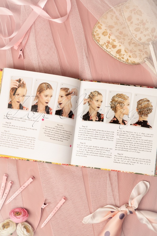 Style Me Vintage - HAIR Easy Step-By-Step Techniques For Creating Classic Hairstyles 2