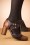 La Veintinueve - Elena Leather T-Strap Pumps Années 60 en Brun