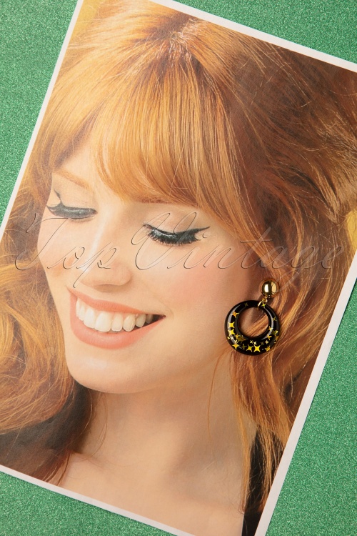 Glitz-o-Matic - 50s Glitter Star Hoop Earrings in Black and Gold 2