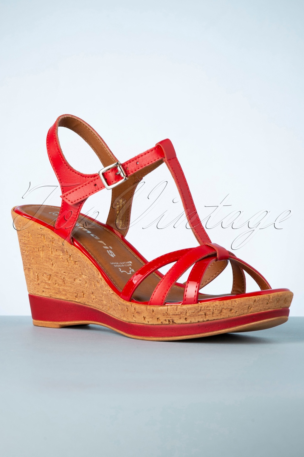 red high wedges