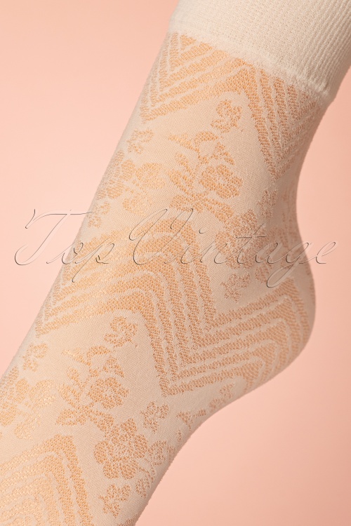 Fiorella - 60s Flowerbed Socks in Ecru 2