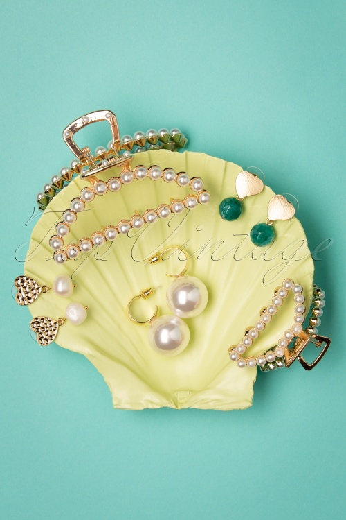 Darling Divine - Pearly Hair Clip Set in Gold 4