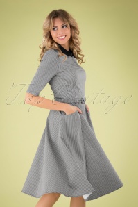 Collectif Clothing - Winona Houndstooth Swing-Kleid in Schwarz und Weiß 2