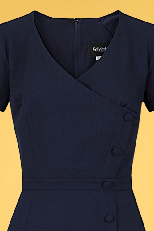 Collectif Clothing - Cherilynn Plain Swing Dress Années 50 en Bleu Marine 3