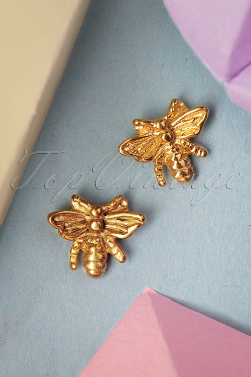 Day&Eve by Go Dutch Label - 60s Busy Bee Earrings in Gold