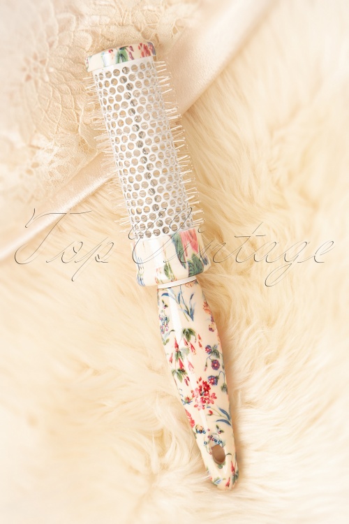The Vintage Cosmetic Company - Round Floral Blow Dry Hair Brush in Ivory