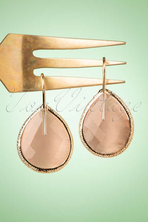 Day&Eve by Go Dutch Label - 50s The Big Drop Earrings in Peach 4