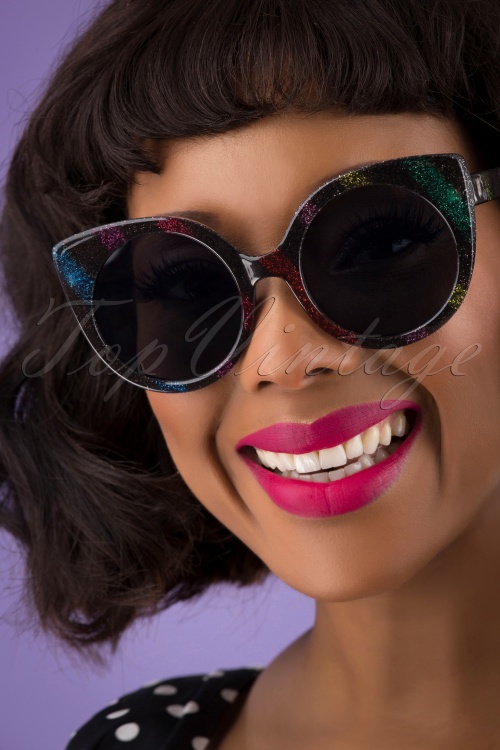 Collectif Clothing - Yolanda Disco Sunglasses Années 70 en Noir