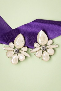 Day&Eve by Go Dutch Label - 50s Flower Studs in Snow White