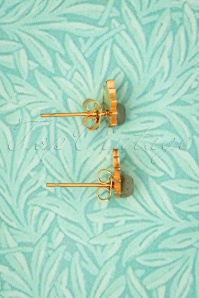 Day&Eve by Go Dutch Label - 50s Leaves Studs in Gold Plated 3