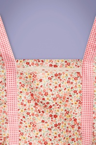 Collectif Clothing - Dolly schort met bloemenprint in roze 3