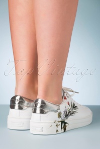 Ted Baker - Penil sneakers met bloemmotief in wit 5
