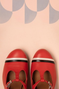Nemonic - 60s Madison Rojo Leather T-Strap Pumps in Red 4
