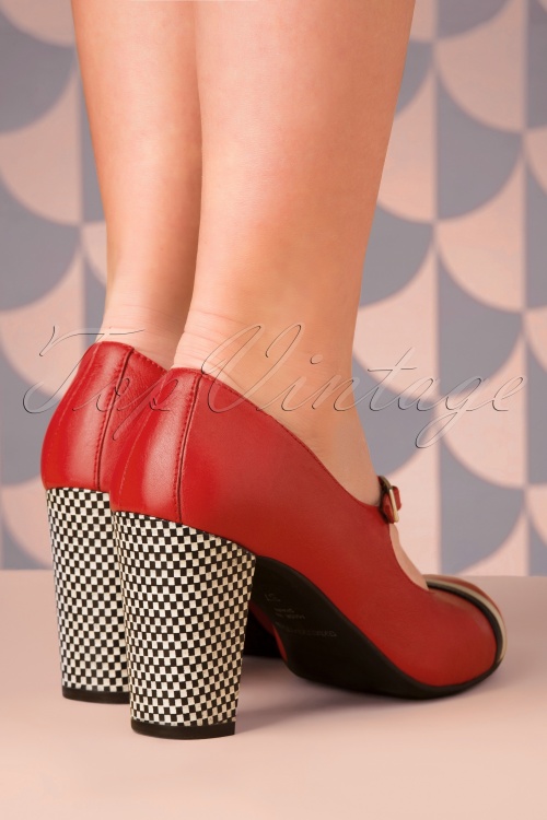 Nemonic - 60s Madison Rojo Leather T-Strap Pumps in Red 6