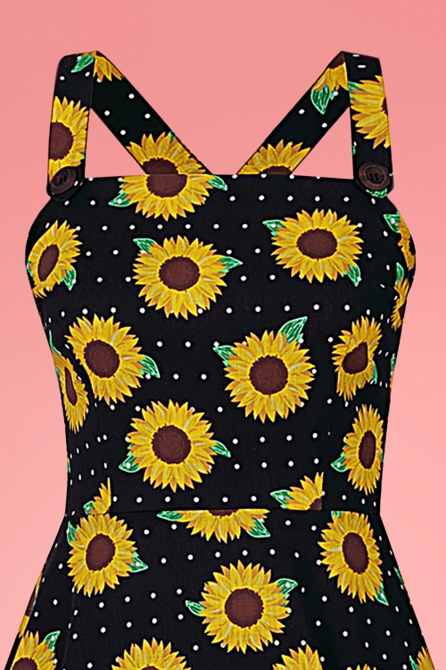 Collectif Clothing - 50s Maggie Sunflower Swing Dress in Black  3