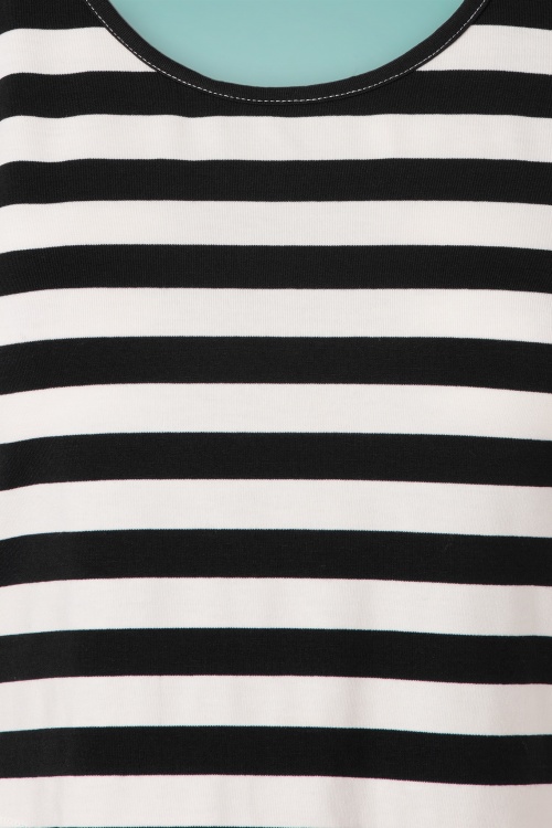 Banned Retro - Land Ahoy Crop T-Shirt in Schwarz und Weiß 3