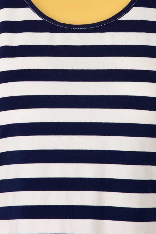 Banned Retro - Land Ahoy crop t-shirt in marineblauw en wit 3