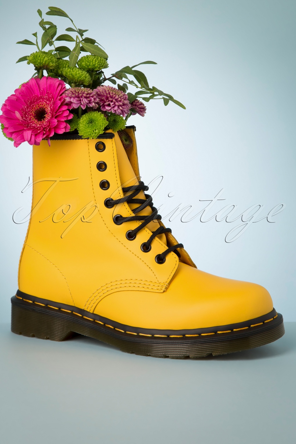 1460 smooth leather lace up boots yellow