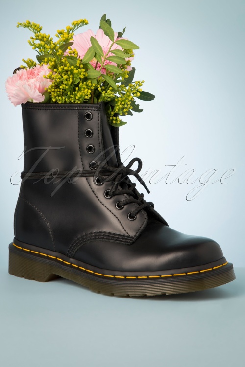 Dr. Martens - 1460 Smooth Ankle Boots in Black 3
