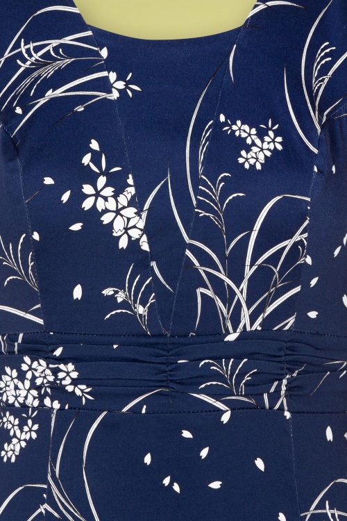 Hearts & Roses - Exclusief bij Topvintage ~ Annabella wiggle jurk met bloemenprint in marineblauw 4