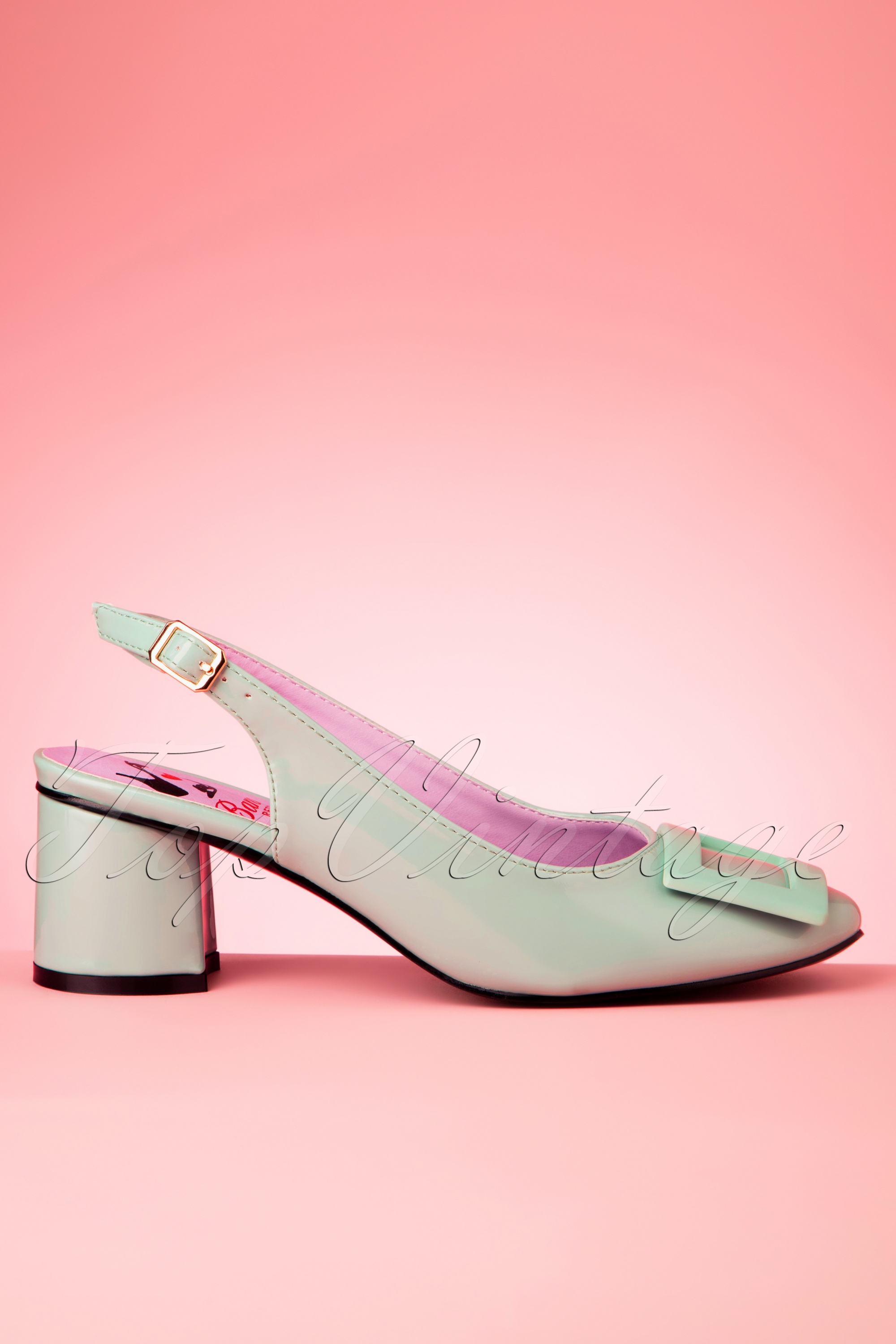 Banned Retro - Arcadia lak pumps in mint 4