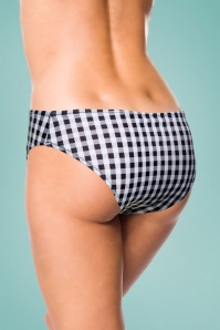 Belsira - Gigi Gingham Low Waist Bikini Pants Années 50 en Noir et Blanc 3