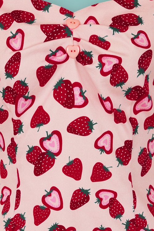 Collectif Clothing - Dolores Strawberry Top Années 50 en Rose Vif 5