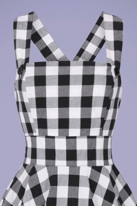 Bunny - Victorine gingham pinafore jurk in zwart en wit 3