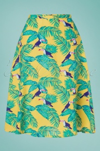 Banned Retro - 60s All Over Toucan Skirt in Yellow