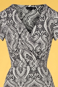 Smashed Lemon - Aliana Baroque Maxi Dress Années 70 en Noir et Blanc 3