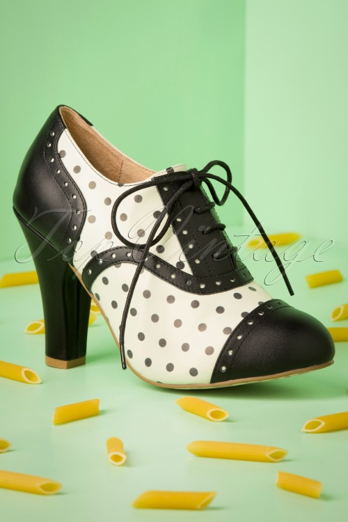Lola Ramona ♥ Topvintage - June Verona Shoe Booties Annéees 50 en Noir et Blanc Cassé 4