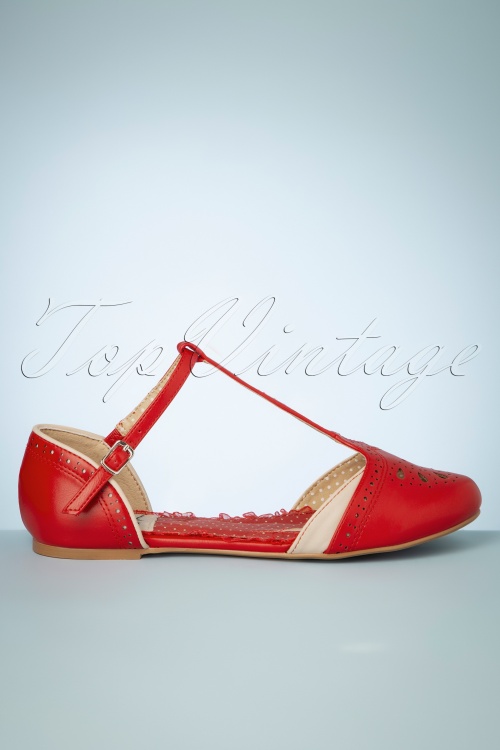 Bettie Page Shoes - Nancy T-Strap Flats Années 50 en Rouge 4