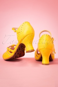 Bettie Page Shoes - 50s Nicole Peeptoe Pumps in Yellow 5