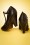 Bettie Page Shoes - Laura t-strap pumps in zwart 5