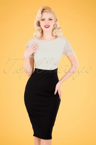 Vintage Chic for Topvintage - 50s Eliane Lace Pencil Dress in Black and Ivory