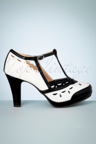 Bettie Page Shoes - 50s Holly Pumps in Black and White 4