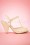 Bettie Page Shoes - Brooklyn peeptoe sandalen met t-strap in beige 4