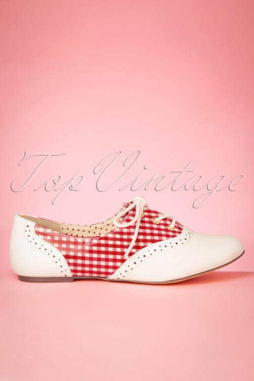 B.A.I.T. - 60s Emmie Gingham Derby Flats in Red and Ivory 3