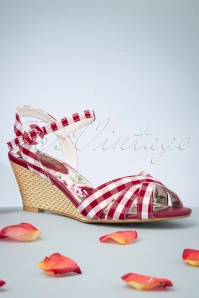 Joe Browns Couture - 50s American Diner Wedge Sandals in Red