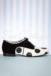Lola Ramona - 60s Penny Polkadot Shoes in Black and White 4