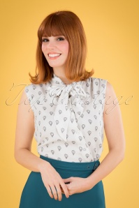 Collectif Clothing - 50s Viviana Vintage Hortensia Top in White